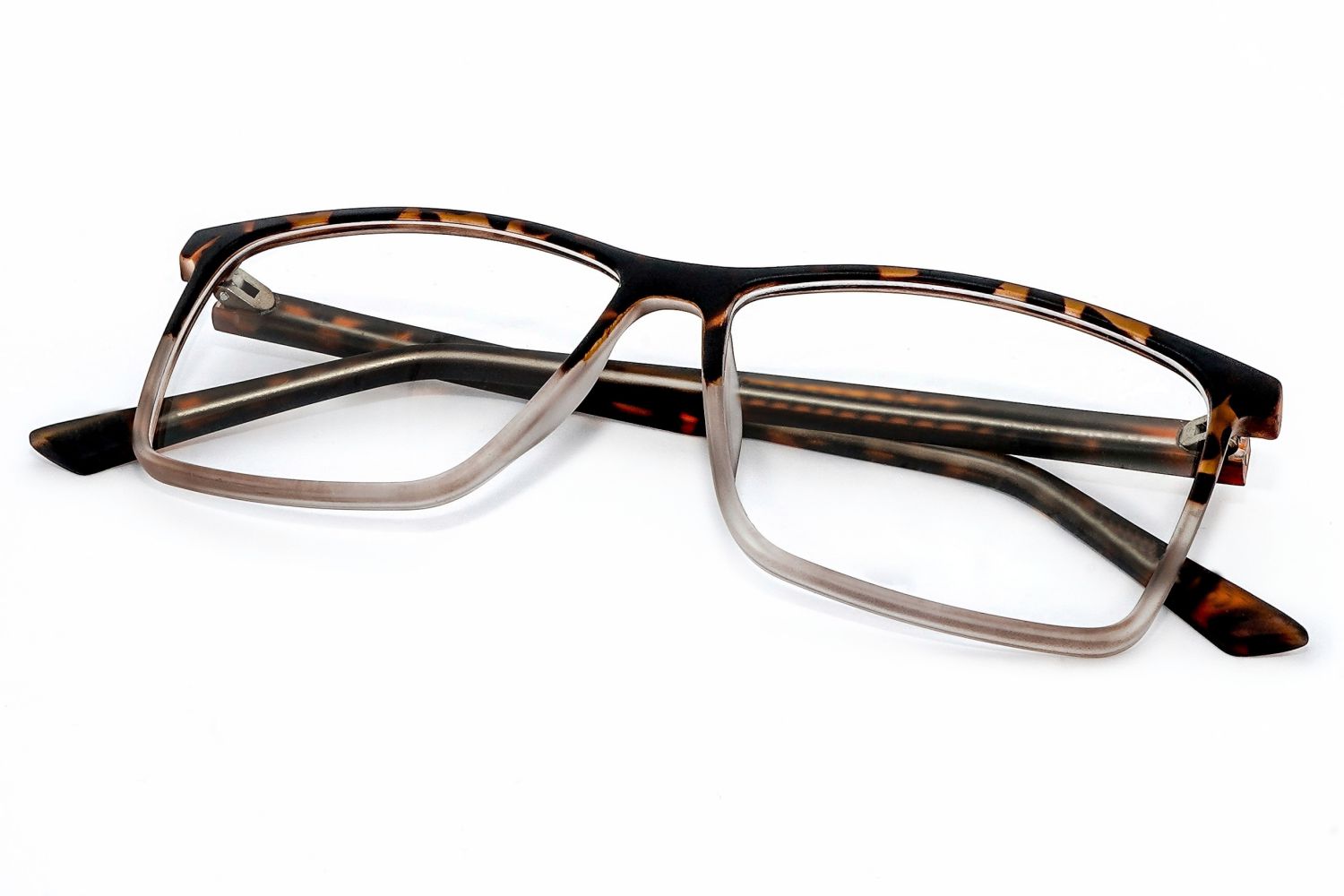 bluwinx_4_FILTER_men_tortoise_folded_compressed