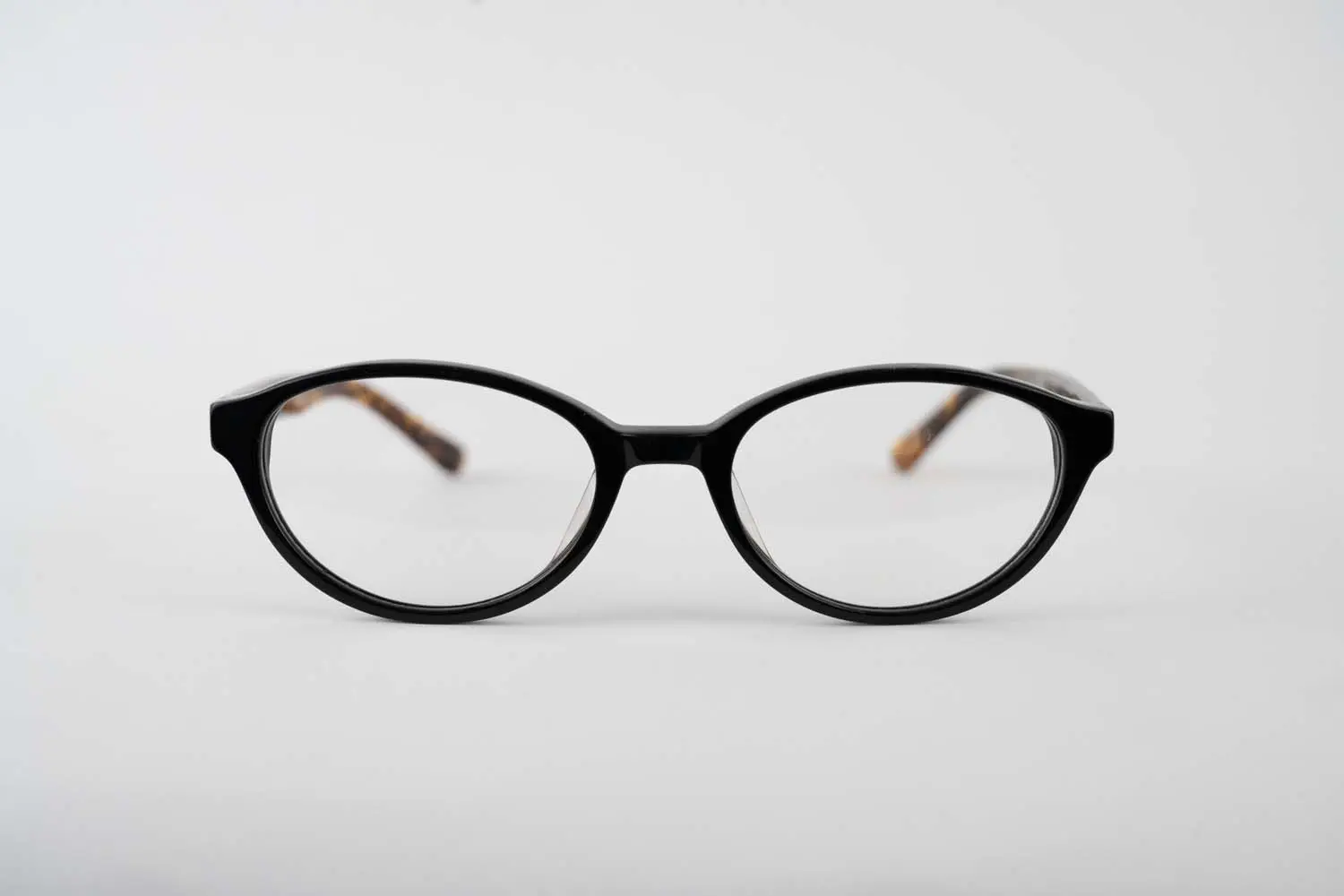 bluwinx_ g506_ mack_black-tortoise-small_unisex_4